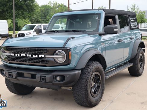 Used 2023 Ford Bronco Wildtrak AWD/4WD image 8