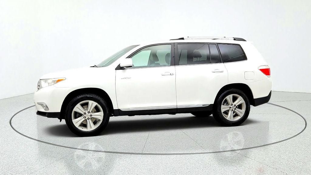 Used 2013 Toyota Highlander Limited FWD image 8