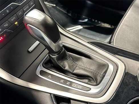 Certified 2018 Ford Edge SEL w/ Equipment Group 201A image 14