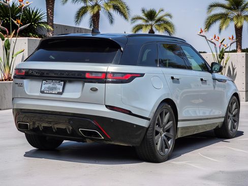 Used 2018 Land Rover Range Rover Velar R-Dynamic HSE AWD/4WD image 6