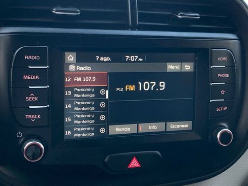 Used 2021 Kia Soul LX FWD image 21