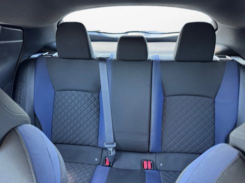 Used 2022 Toyota C-HR XLE FWD image 12