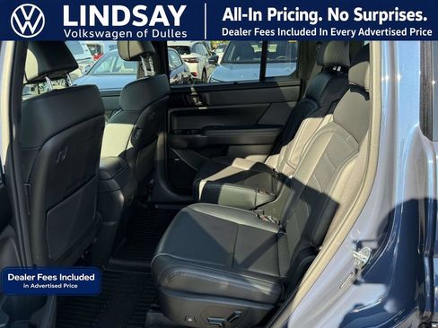 Used 2025 Hyundai Santa Fe Calligraphy AWD/4WD image 14