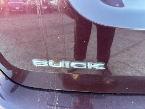 Used 2018 Buick Encore Preferred image 32