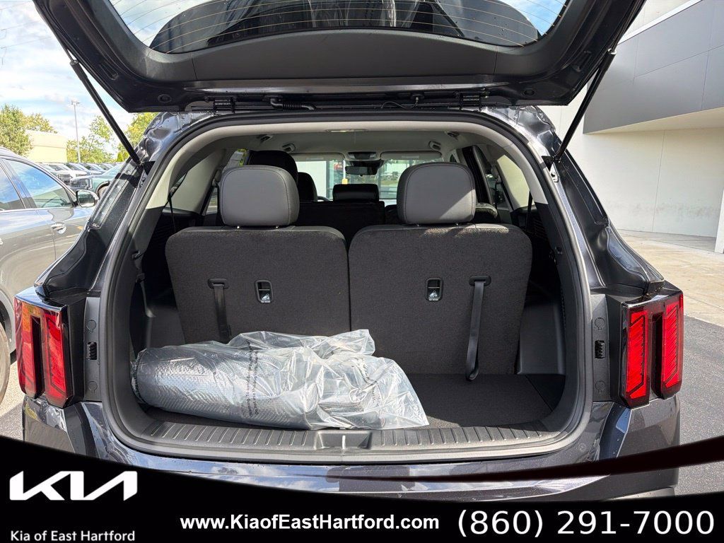 New 2026 Kia Sorento S AWD/4WD image 16