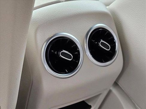 Certified 2026 Mercedes-Benz GLA 250 image 16