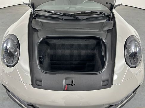 Certified 2025 Porsche 911 Carrera RWD image 28