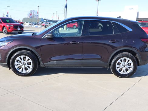 Used 2023 Ford Escape Active image 8