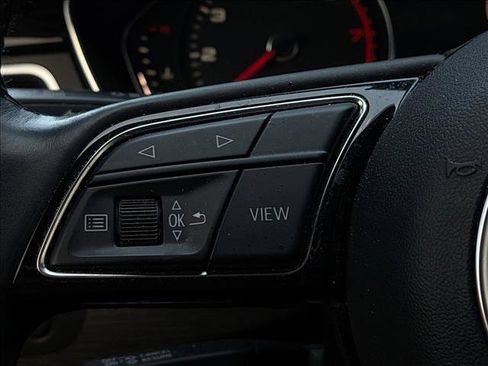 Used 2023 Audi A4 2.0T Premium w/ Convenience Package image 11