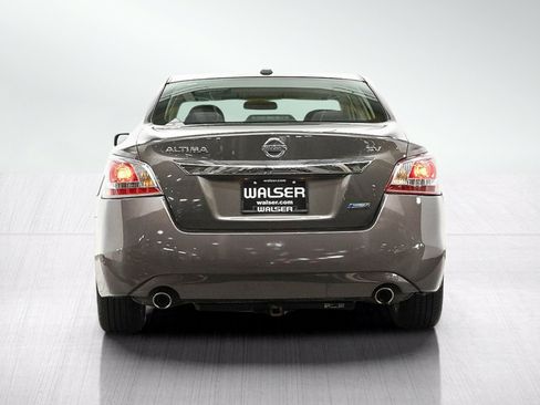 Used 2013 Nissan Altima 2.5 SV FWD image 4