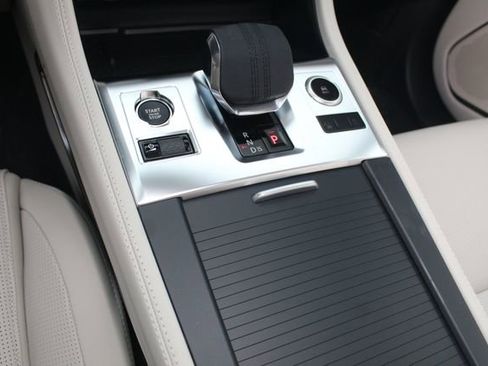 New 2026 Jaguar F-PACE R-Dynamic S image 15