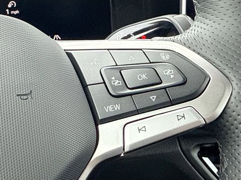 New 2026 Volkswagen Tiguan SEL R-Line image 39