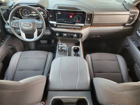 Used 2023 GMC Sierra 1500 Elevation image 25
