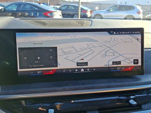 Certified 2024 BMW X5 xDrive40i w/ Premium Package image 18