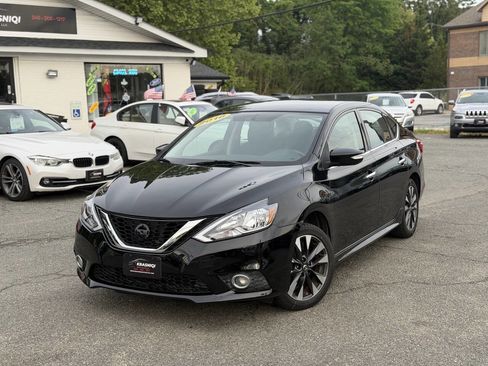 Used 2016 Nissan Sentra SR w/ Driver's Assist Package FWD image 3