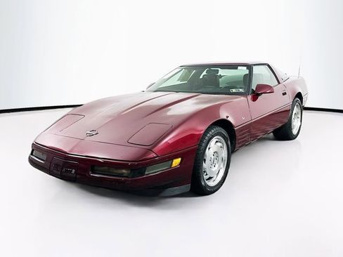 Used 1993 Chevrolet Corvette Coupe image 4