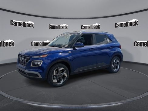 New 2025 Hyundai Venue Limited image 3