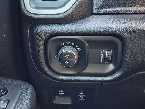 Used 2021 RAM 1500 Lone Star RWD image 11
