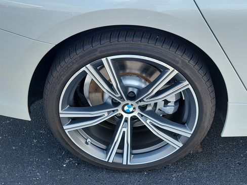 Used 2024 BMW 330i Sedan w/ Premium Package RWD image 6