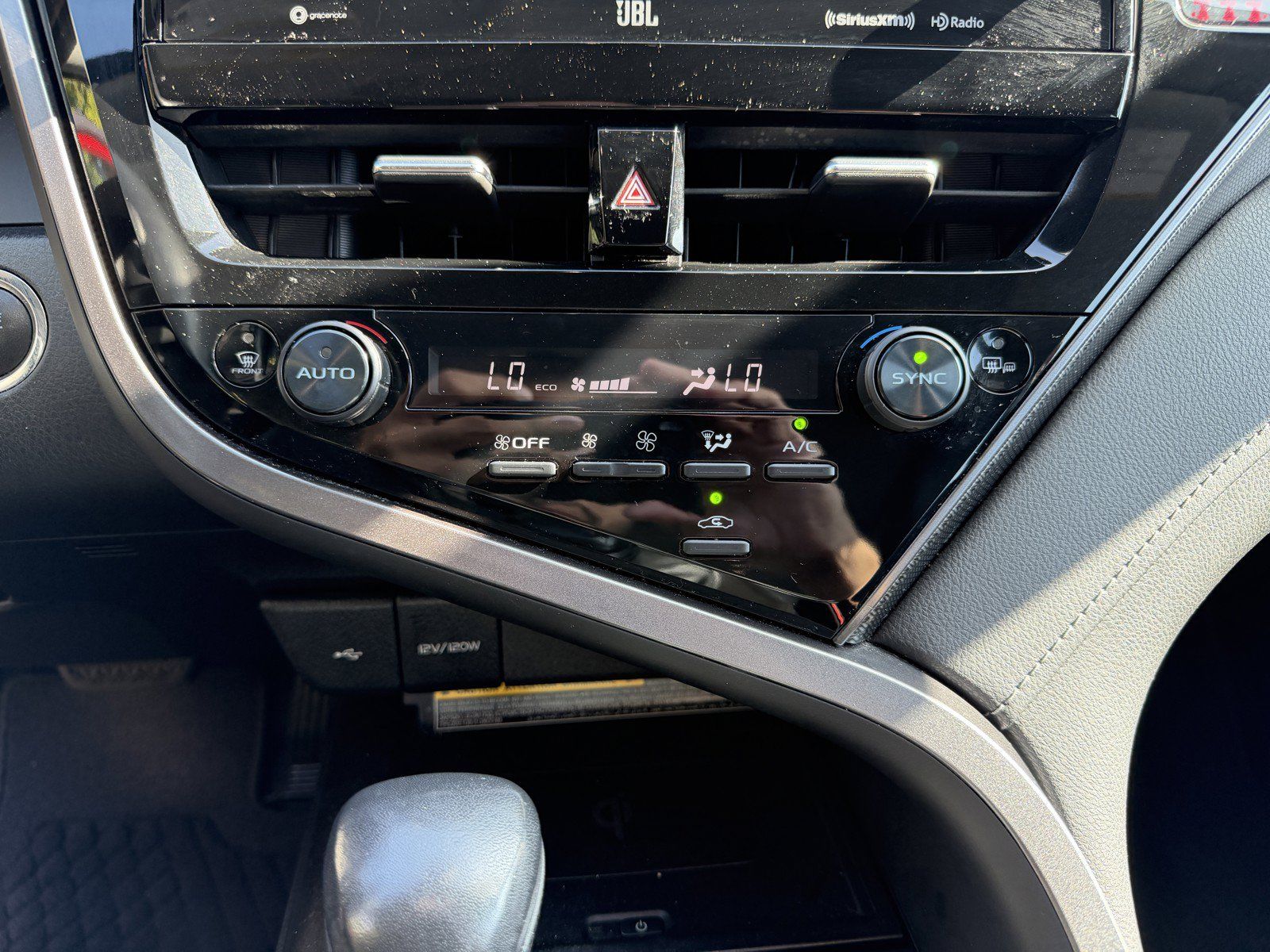 Used 2021 Toyota Camry XSE w/ Navigation Package FWD image 21