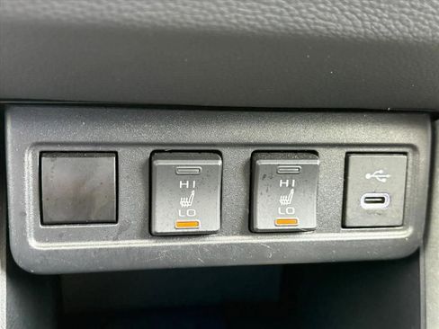 Used 2023 Toyota Corolla Cross XLE w/ Convenience Package AWD/4WD image 14