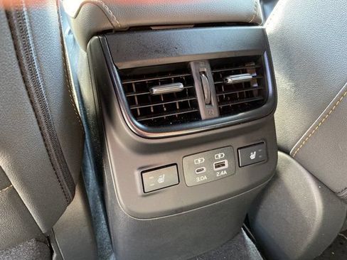 Used 2024 Subaru Outback Wilderness AWD/4WD image 8