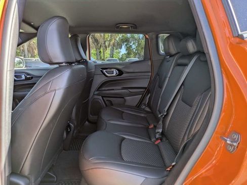 New 2026 Jeep Compass Latitude AWD/4WD image 14