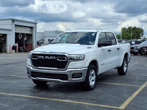 Certified 2025 RAM 1500 Big Horn AWD/4WD image 2
