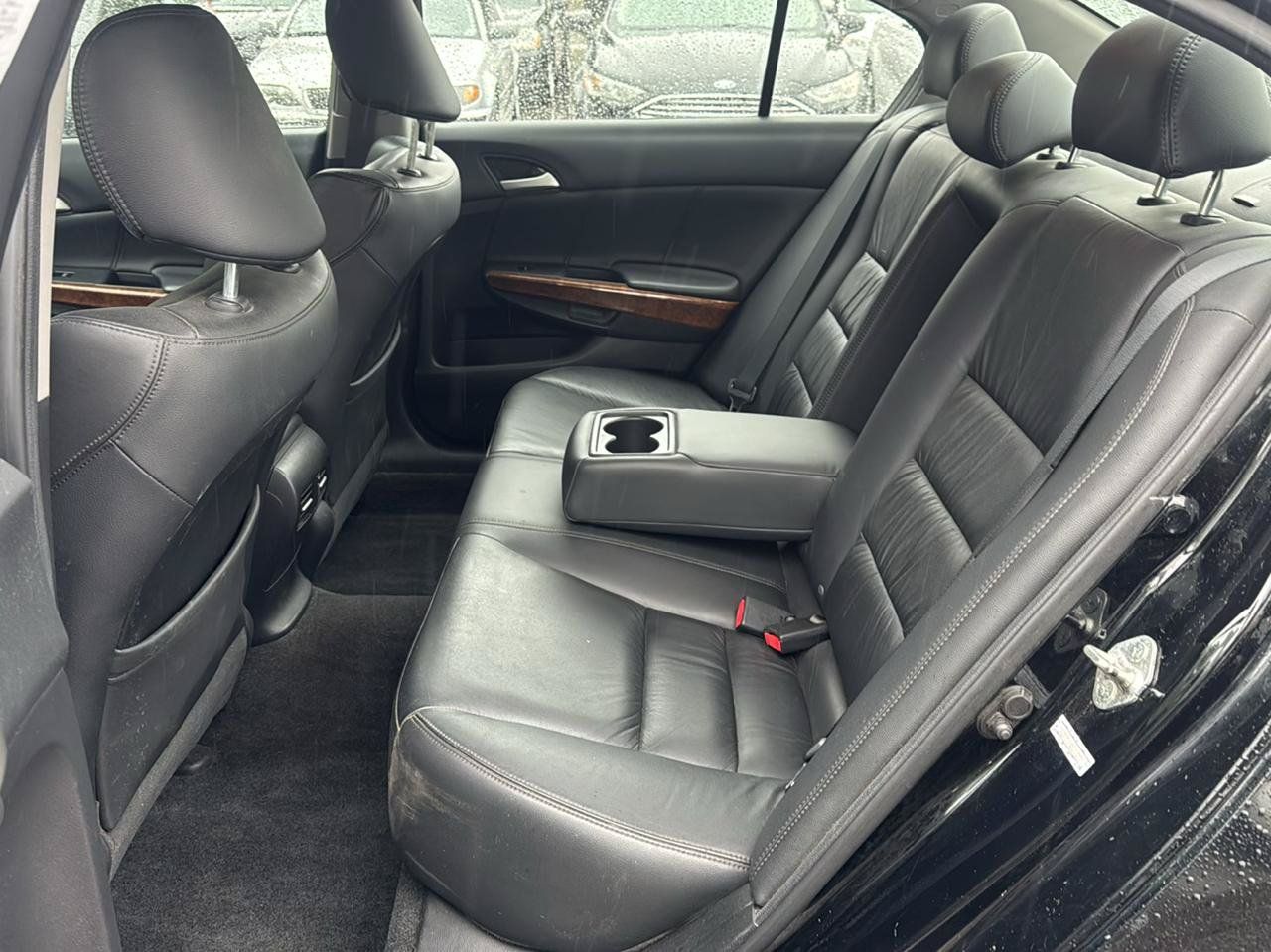 Used 2011 Honda Accord EX-L image 11