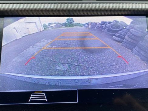 Used 2021 Buick Encore GX Preferred w/ Cold Weather Comfort Package image 13