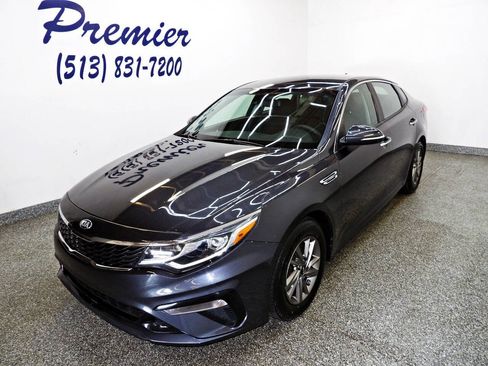 Used 2019 Kia Optima LX FWD image 1