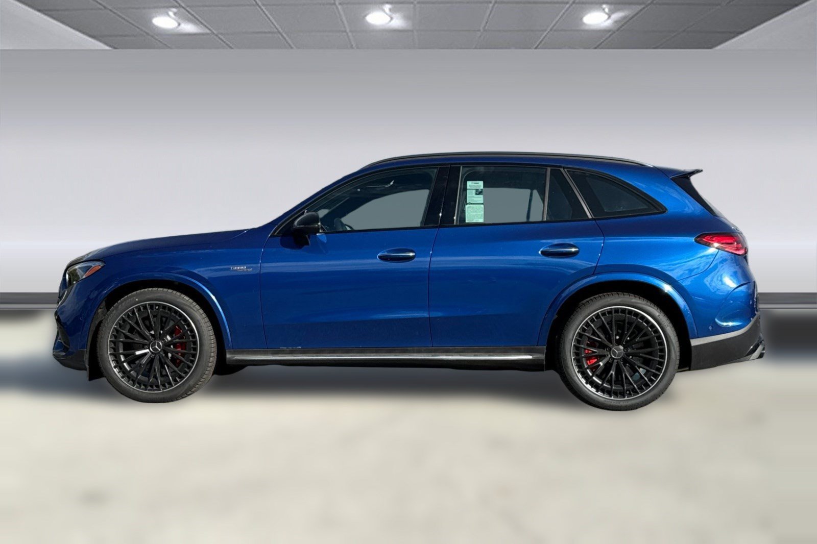 New 2026 Mercedes-Benz GLC 43 AMG 4MATIC image 2