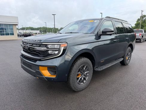 Used 2025 Ford Expedition Tremor AWD/4WD image 1