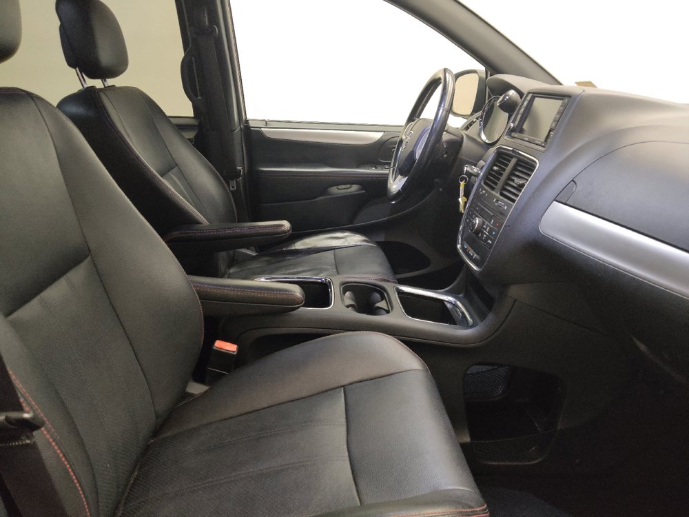 Used 2019 Dodge Grand Caravan GT FWD image 21