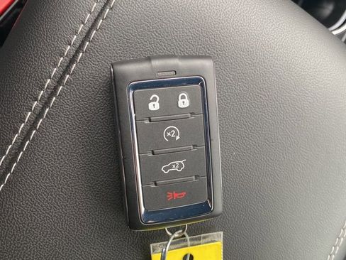 New 2025 Jeep Grand Cherokee Limited w/ Luxury Tech Group II image 50