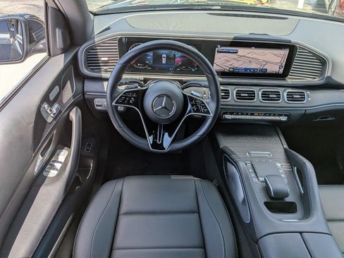 Used 2025 Mercedes-Benz GLE 350 4MATIC image 18
