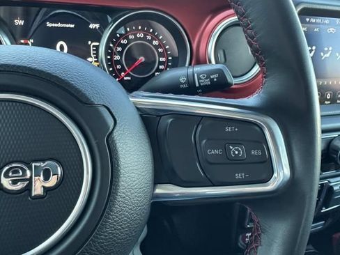 Used 2022 Jeep Gladiator Rubicon image 65
