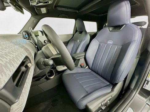 Certified 2025 MINI Cooper S image 16