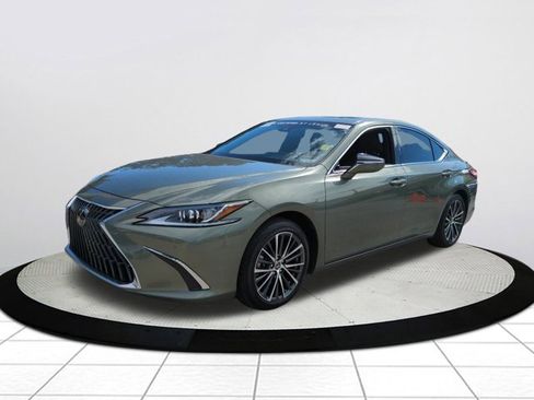 Used 2023 Lexus ES 350 w/ Premium Package image 8