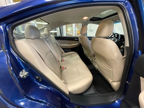 Used 2015 Subaru Legacy 2.5i Limited AWD/4WD image 28