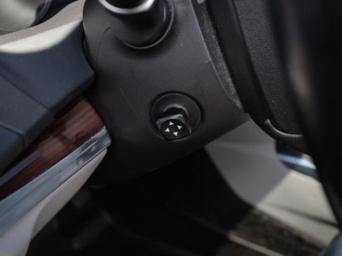 Used 2016 Acura MDX SH-AWD image 29