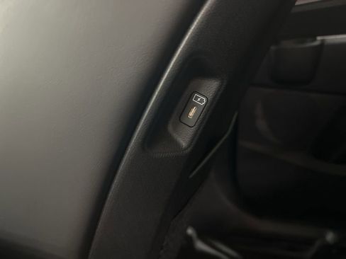 New 2025 Kia Sorento S image 26