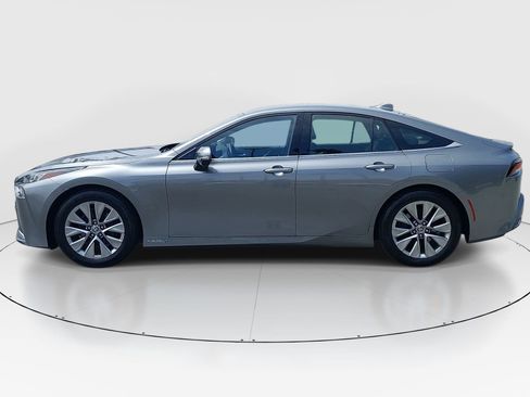 Used 2023 Toyota Mirai w/ Advanced Technology Package RWD image 4