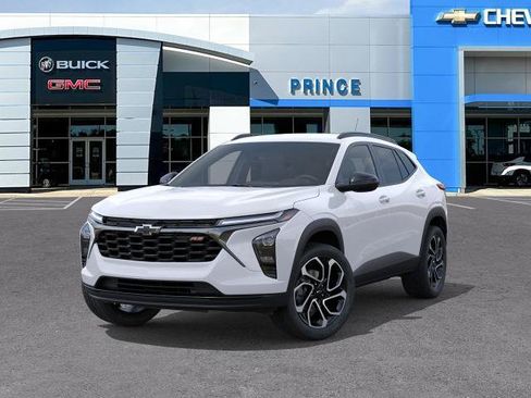 New 2026 Chevrolet Trax RS w/ Driver Confidence Package FWD image 30
