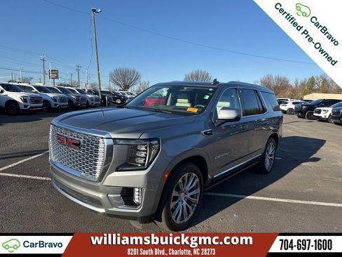 Used 2023 GMC Yukon Denali w/ Denali Reserve Package image 3