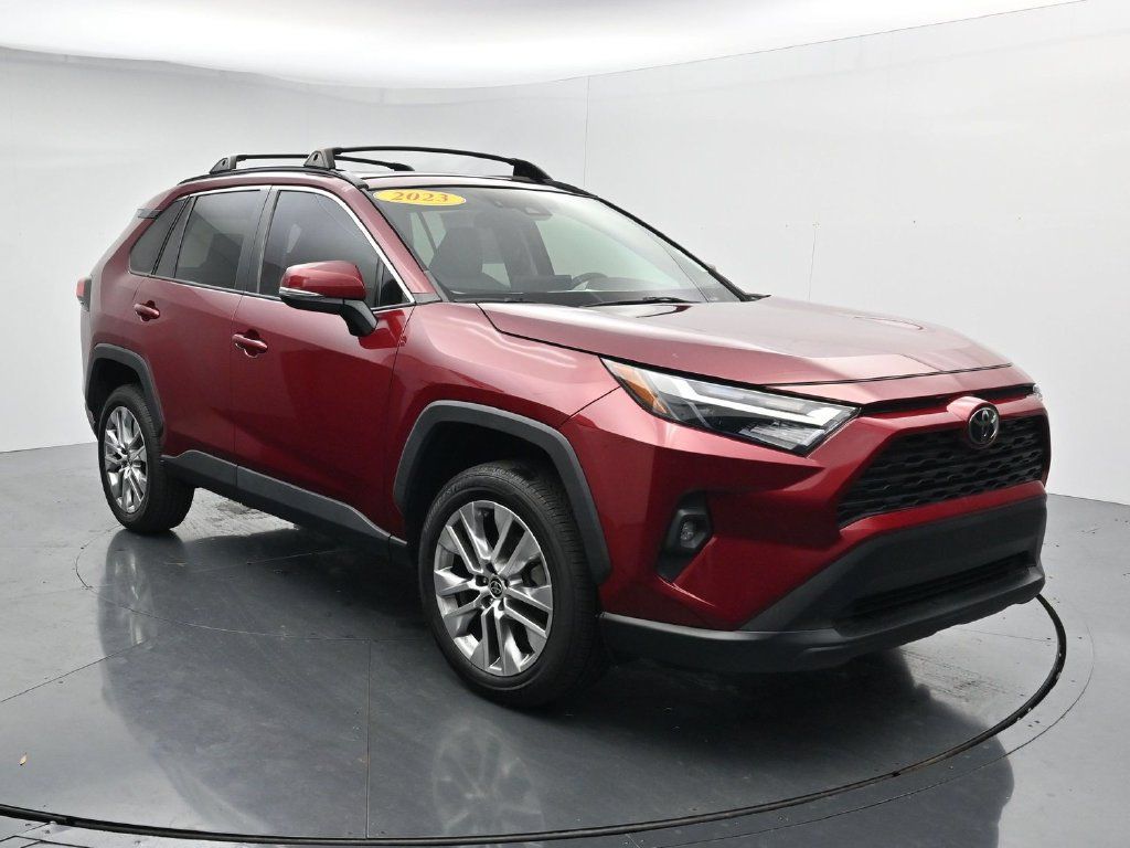 Used 2023 Toyota RAV4 XLE Premium FWD image 2