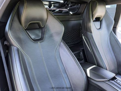 Used 2017 Lamborghini Huracan LP 580-2 RWD image 41
