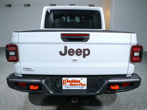 Used 2021 Jeep Gladiator Mojave AWD/4WD image 8