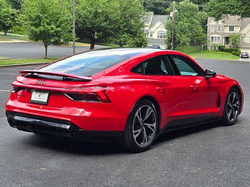 Used 2024 Audi e-tron GT Premium Plus w/ Performance Package image 6