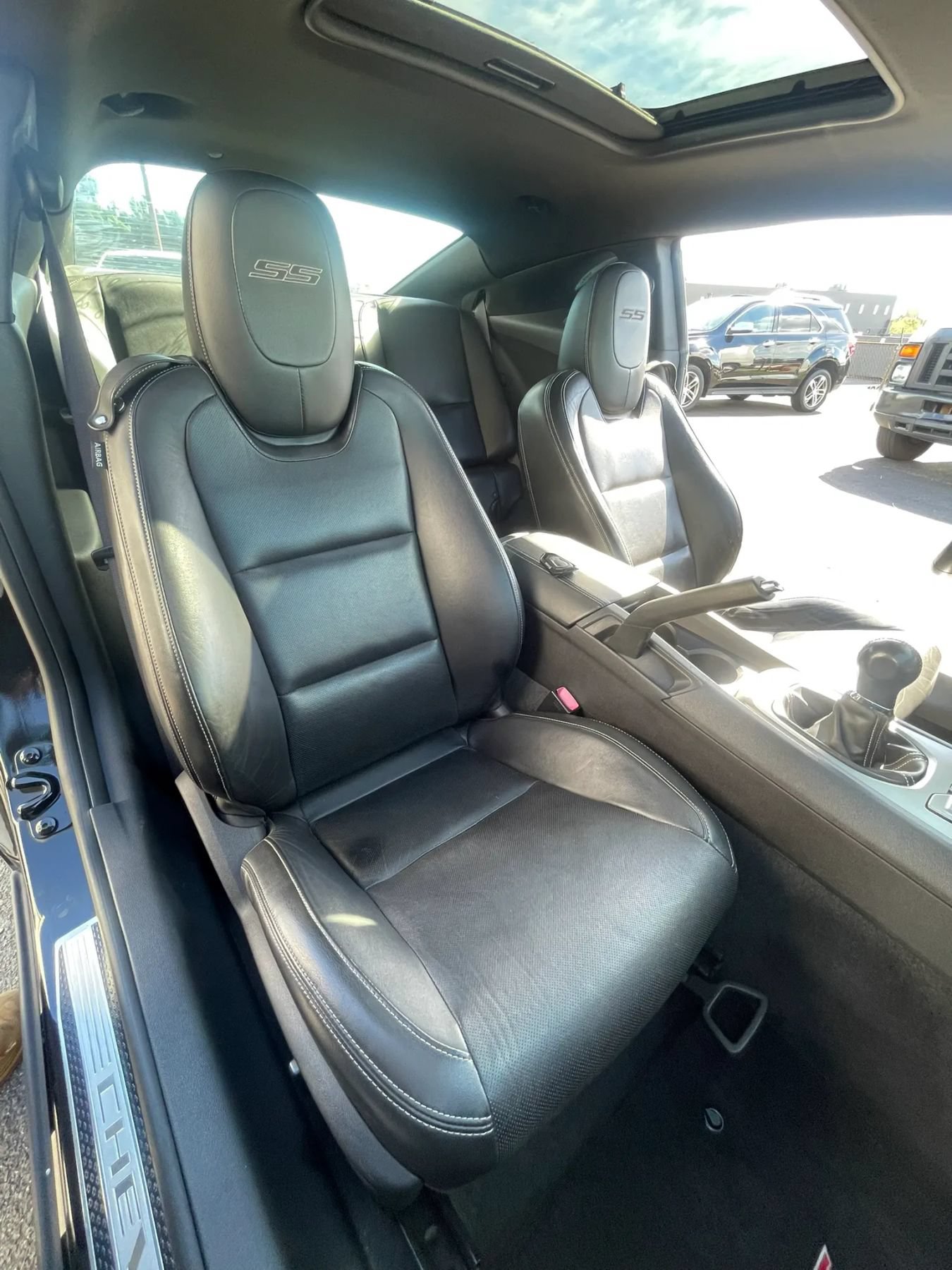 Used 2010 Chevrolet Camaro SS w/ RS Package RWD image 36